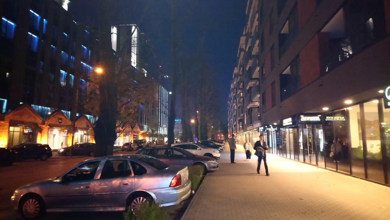 Siedmiogrodzka - Handy Location, Aircon & Garage Free Butas *
